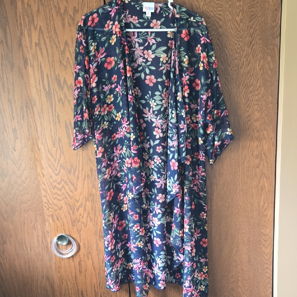 Lightweight Floral Kimono